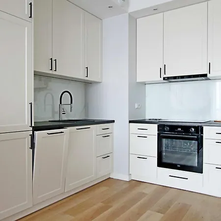 Silver One Apartment