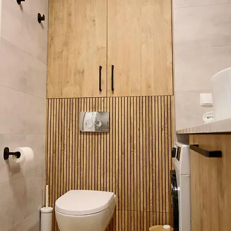 Silver One Apartment